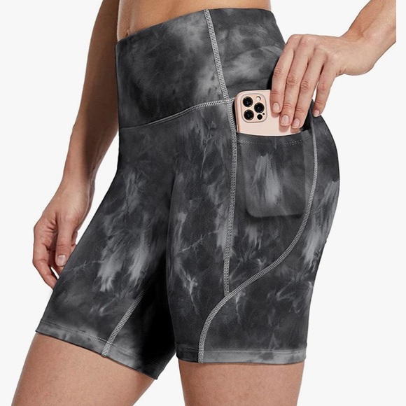 7 inch stretchy bike shorts - Picture 2 of 5